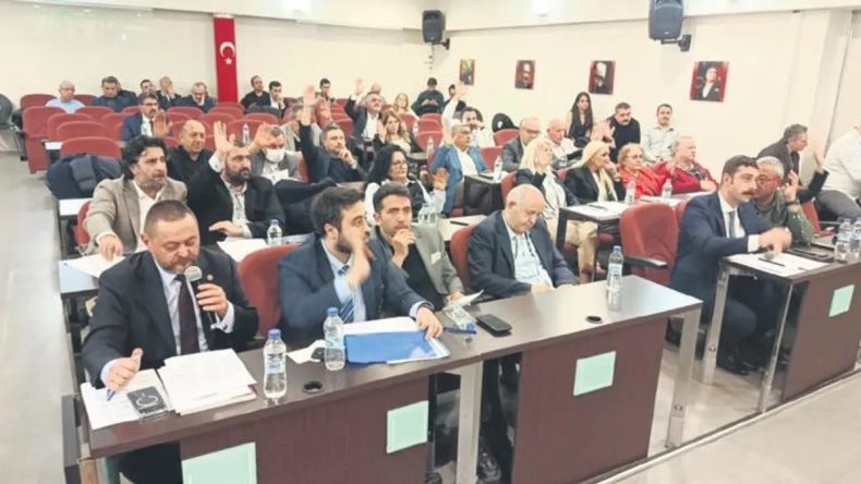 CHP&rsquo;liler Bile CHP&rsquo;li Adaya Oy Vermedi!