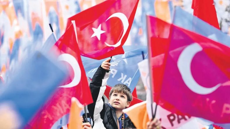 Cumhur İttifakı&rsquo;ndan Gen&ccedil;lik &Ccedil;ıkarması