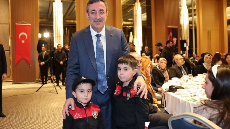 Cumhurbaşkanı Yardımcısı Yılmaz: 'Ter&ouml;rs&uuml;z T&uuml;rkiye' hedefi doğrultusunda kararlı adımlar atıyoruz
