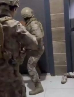 DAEŞ Silahlı Ter&ouml;r &Ouml;rg&uuml;t&uuml;ne 8 İlde Ortak Operasyon: 36 Ş&uuml;pheli G&ouml;zaltına Alındı