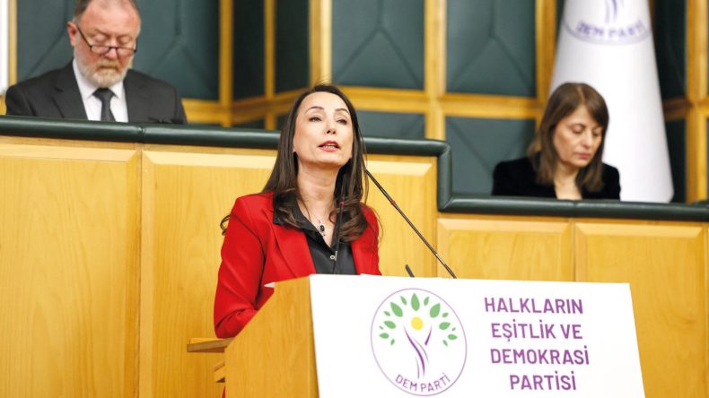 DEM Parti&rsquo;den 1 Mayıs&rsquo;ta Taksim &ccedil;ağrısı