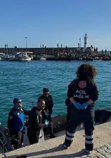 Deniz manzarası izlerken a&ccedil;ığa s&uuml;r&uuml;klendiler: 2 kardeş kurtuldu, kuzenleri &ouml;ld&uuml;!