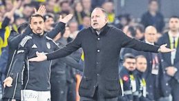 Derbi sonrası yapılan a&ccedil;ıklamalar Kartal&rsquo;ın başını yaktı: Beşiktaş&rsquo;a ağır darbe!