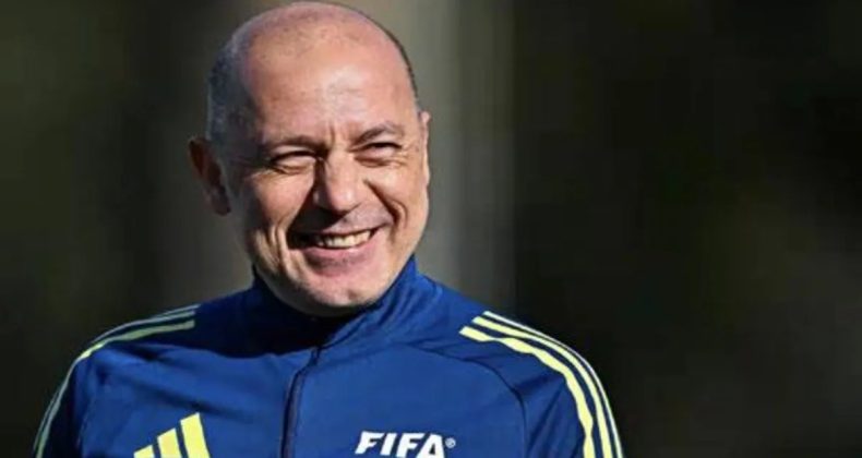 Dev kupada &ccedil;ifte gurur