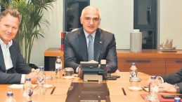 Dev tur operat&ouml;rleriyle stratejik buluşma