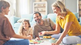 Dijital bağımlılığa karşı g&uuml;&ccedil;l&uuml; aile bağı