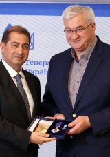 Diplomasi Forumu&rsquo;nda Ukrayna&rsquo;nın Adana Fahri Konsolosu Sakarya&rsquo;ya B&uuml;y&uuml;k Onur