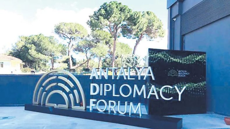 Diplomasinin Kalbi Antalya&rsquo;da Atacak
