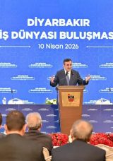 Diyarbakır İş D&uuml;nyası buluşmasına Cumhurbaşkanı Yardımcısı Yılmaz da katıldı