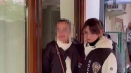 Doğurduğu bebeğini &ccedil;&ouml;p konteynerine atmıştı: 19 yıl sonra hakim karşısına &ccedil;ıktı!