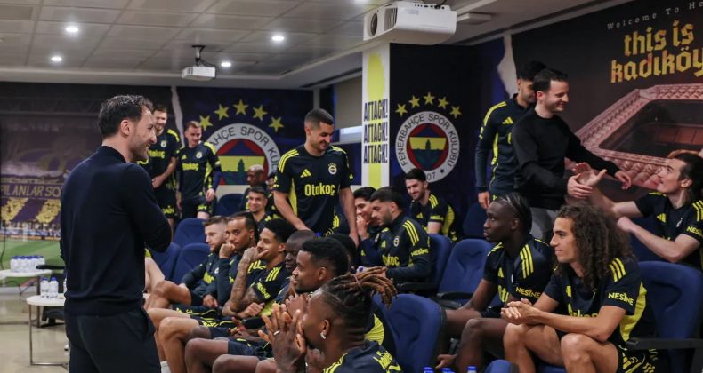 Domenico Tedesco, Fenerbah&ccedil;eli futbolcularla vedalaştı!