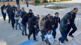 Edirne'de Nefes Kesen Operasyon! 300 Milyon TL Değerinde Yasa Dışı Bahis &Ccedil;etesi Deşifre Edildi! 16 Ş&uuml;pheli Adliyede