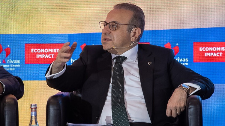 Egemen Bağış: T&uuml;rkiye, tecr&uuml;besiyle G&uuml;neydoğu Avrupa'nın &ouml;nemli bir ortağı olabilir