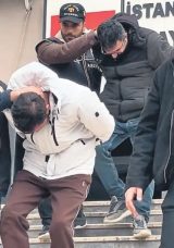 Ekran hırsızları polisten ka&ccedil;amadı