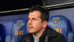 Emre Bel&ouml;zoğlu: "T&uuml;rkiye'de hakemler bir facia"