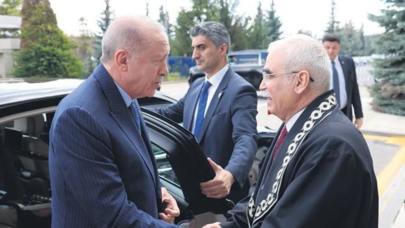 En B&uuml;y&uuml;k Adaletsizlik Savaşlardır