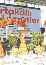 En renkli festivalde bahar coşkusu