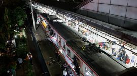 Endonezya&rsquo;daki tren faciasında bilan&ccedil;o ağırlaşıyor: &Ouml;l&uuml; sayısı 14&rsquo;e y&uuml;kseldi