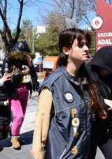 Erzurum&rsquo;da fuhuş operasyonu: Masaj salonu maskesiyle gizlenen şebeke yakalandı!