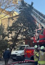 Esenyurt&rsquo;ta 5 Katlı Binada Yangın