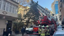 Esenyurt&rsquo;ta 5 Katlı Binada Yangın