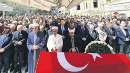 Eski TBMM Başkanı Cindoruk Son Yolculuğuna Uğurlandı