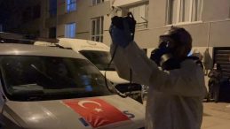 Eskişehir&rsquo;de Apartmandan Yayılan K&ouml;t&uuml; Koku Ekipleri Alarma Ge&ccedil;irdi! Kapı Kırılınca İ&ccedil;erideki Manzara Kan Dondurdu&hellip;