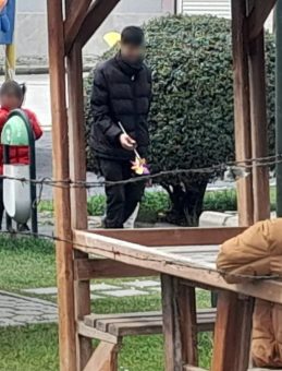 Eskişehir&rsquo;de Şoke Eden G&ouml;r&uuml;nt&uuml;ler: &Ccedil;ocuk Parkında Kaydedildi! Aileler Tedirgin&hellip;