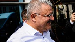 Fabrika İş&ccedil;isi, M&uuml;d&uuml;r&uuml;n&uuml; Silahla &Ouml;ld&uuml;rd&uuml;