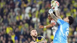 Fenerbah&ccedil;e 7 ma&ccedil; sonra kalesini gole kapattı!
