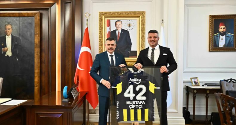 Fenerbah&ccedil;e Başkanı Sadettin Saran&rsquo;dan İ&ccedil;işleri Bakanı Mustafa &Ccedil;ift&ccedil;i&rsquo;ye Ziyaret