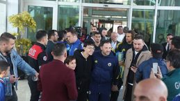 Fenerbah&ccedil;e Kafilesi, Konya'ya Ulaştı!