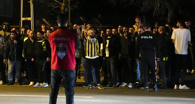 Fenerbah&ccedil;e Taraftarından Futbolculara Tepki!