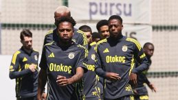 Fenerbah&ccedil;e'de Başakşehir Ma&ccedil;ı Hazırlıkları S&uuml;r&uuml;yor