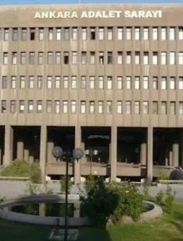 FETÖ dosyalarını kapatan zabit katibinin yargılandığı davada mütalaa açıklandı