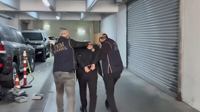 FET&Ouml; firarisi eski emniyet m&uuml;d&uuml;r&uuml; Hayati Başdağ İstanbul'da yakalandı