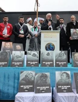 Filistin'deki İdam Kararına İstanbul'dan İdam Sehpası ve Bebek Tabutu ile Cevap