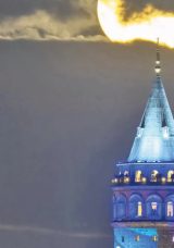 Galata&rsquo;da Dolunay B&uuml;y&uuml;ledi