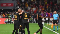 Galatasaray, 2 ma&ccedil; sonra galibiyetle tanıştı!