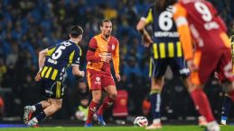 GALATASARAY FENERBAH&Ccedil;E CANLI | S&uuml;per Lig'de Kritik Derbi!