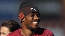 Galatasaray'da Gen&ccedil;lerbirliği Mesaisi Başladı!