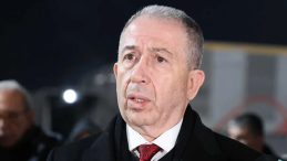 Galatasaray'da Metin &Ouml;zt&uuml;rk'ten hakemlere sert eleştiri!