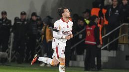 Galatasaray'da Yunus Akg&uuml;n'den S&uuml;per Lig'de 6. gol!