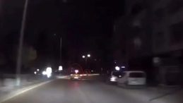 Gaziantep&rsquo;te korkun&ccedil; kaza! Taksinin metrelerce savurduğu gen&ccedil; kız hayatını kaybetti: Y&uuml;rek burkan son g&ouml;r&uuml;nt&uuml;leri ortaya &ccedil;ıktı!