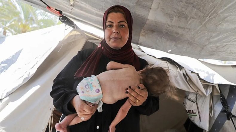 Gazze&rsquo;de Bebeklerin Katli S&uuml;r&uuml;yor