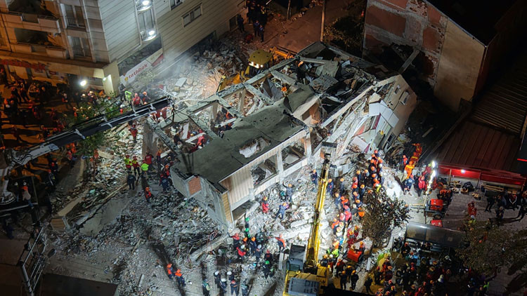 Gebze&rsquo;de yıkılan binayla ilgili ikinci rapor ortaya &ccedil;ıktı! Tulumba kolu detayı