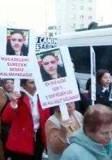Gece kul&uuml;b&uuml;ndeki yangında hayatını kaybeden 29 kişinin anısına y&uuml;r&uuml;y&uuml;ş d&uuml;zenlendi