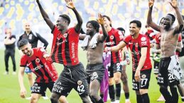 Gen&ccedil;ler&rsquo;den Volkanik Patlama