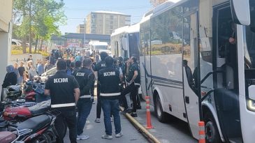 Halfeti Belediyesi'ne operasyon: Eski Belediye Başkanı Şeref Albayrak dahil 29 kişi tutuklandı