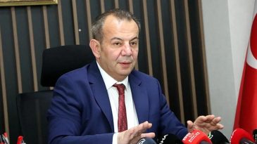 Hara&ccedil; Vermedik Diye Ka&ccedil;ak M&uuml;hr&uuml; Vurdu